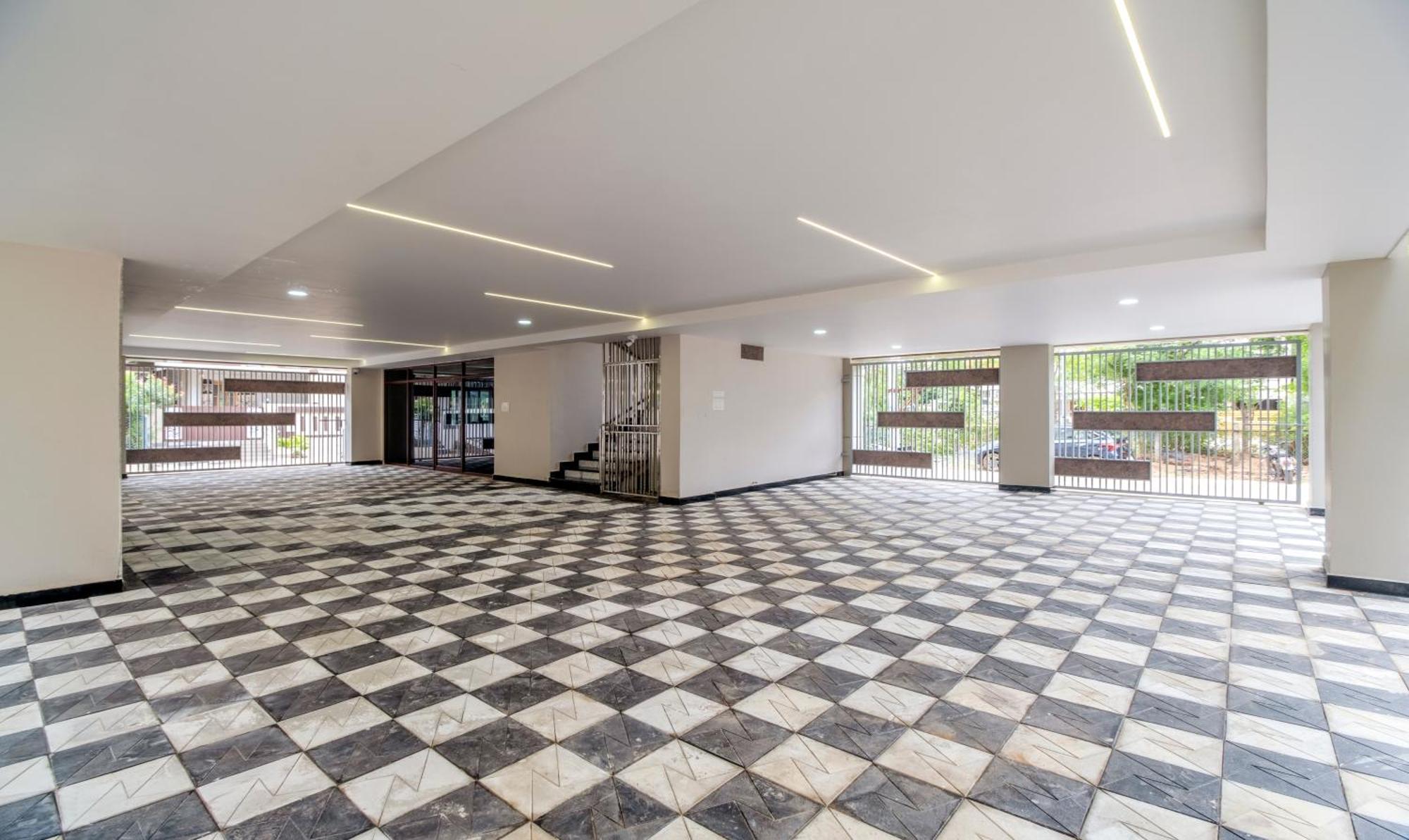 Treebo Sea Heights Hotel Kākināda Exterior foto